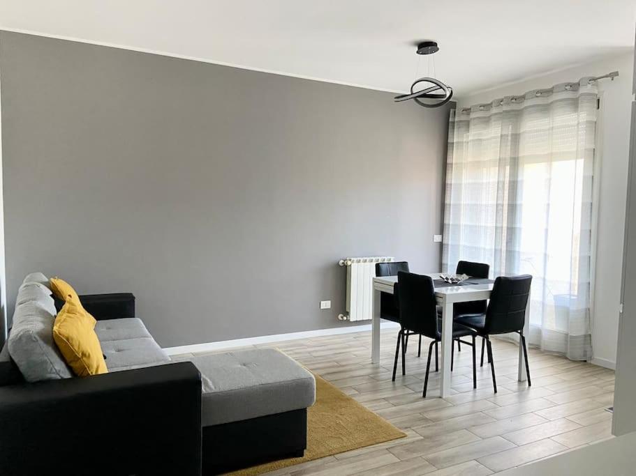 Civico 8 Apartment *